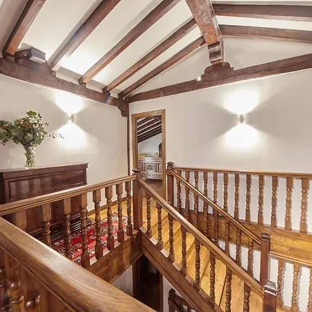 Casona Exclusiva Con Piscina En La Costa De Santillana Del Mar 别墅