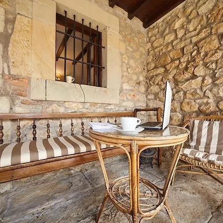 Casona Exclusiva Con Piscina En La Costa De Santillana Del Mar