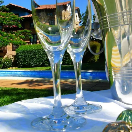 Casona Exclusiva Con Piscina En La Costa De Santillana Del Mar 别墅 *