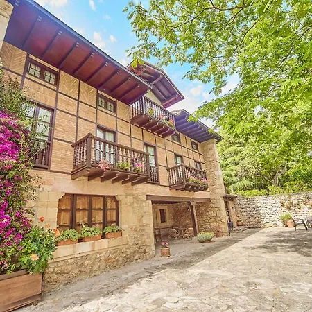Casona Exclusiva Con Piscina En La Costa De Santillana Del Mar Villa *
